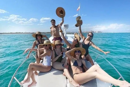 Alquiler Lancha Rinker Fiesta 25 Málaga