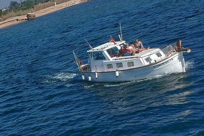Charter Motorboat Astilleros Mahon Tiburon 44 Cambrils
