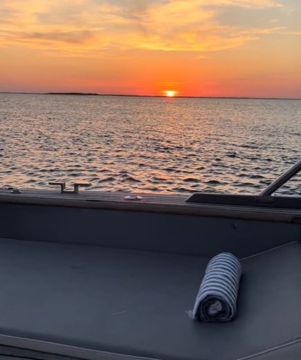 Portisco Motorboat Beneteau Antares 12 metri inclusi a bordo the  water games alt tag text