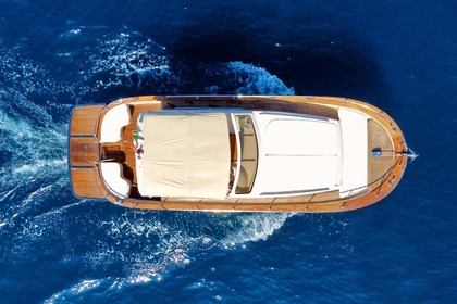 Hire Motorboat Maresca Sparviero 9,60 Sorrento