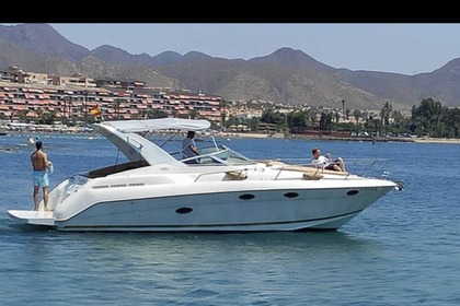 Verhuur Motorboot Regal 3260 Fuengirola