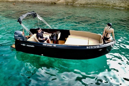 Location Bateau à moteur mareti 585 open full black Sant Antoni de Portmany