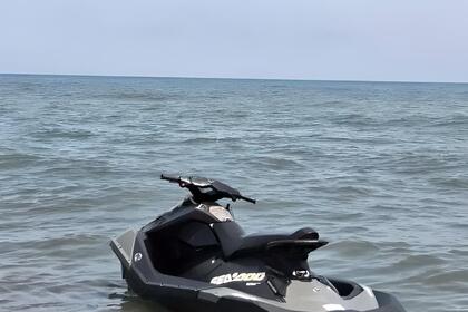 Location Jet-ski Seadoo Spark Bastia