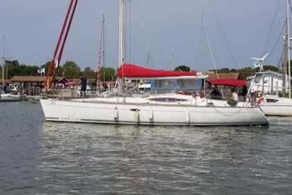 Hire Sailboat  Feeling 44 Quiberon