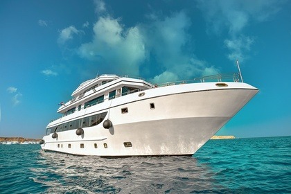 Charter Motorboat South Moon Diving Yachts Shipyard Customised Sharm El-Sheikh