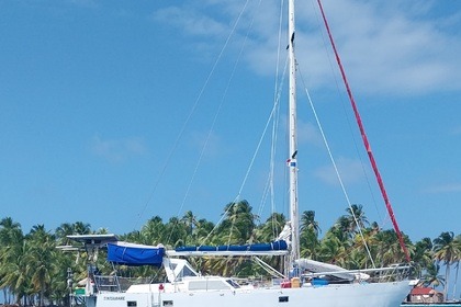 Charter Sailboat Philippe Harlé Beaujolais aluminio San Blas Islands