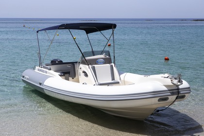 Location Semi-rigide Maestrale 28 Tropea