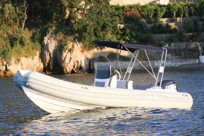 Location Semi-rigide italboat predator 650 Bacoli