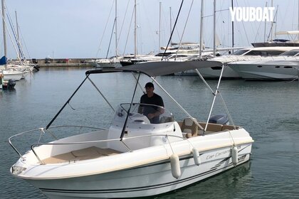 Hire Motorboat JEANNEAU cap camarat 5.5 Style Golfe Juan