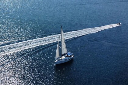Hire Sailboat Bavaria 36 Cruiser Lefkada