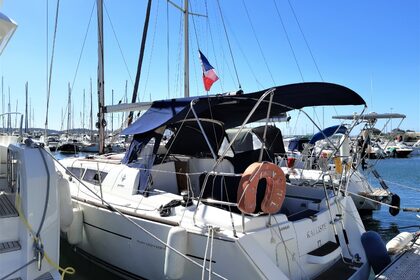 Charter Sailboat Jeanneau SUN ODYSSEY 33I Toulon