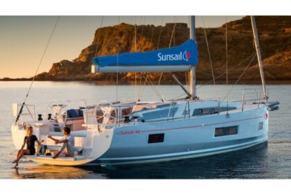Rental Sailboat  Sunsail 46 Mon Marina
