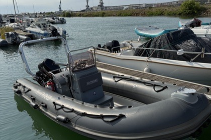 Hire RIB 3d Tender Xpro 535 Anglet