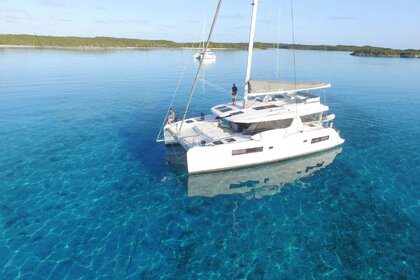 Miete Katamaran Robertson & Caine Leopard 45 Procida