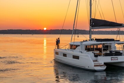 Hire Catamaran Lagoon Lagoon 46 Pireas