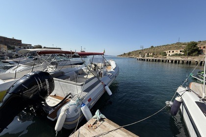 Charter Motorboat Joker Boat Clubman 26 Sarandë