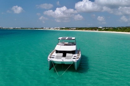 Rental Motorboat Robertson & Caine Leopard 53 PC Saint Barthélemy