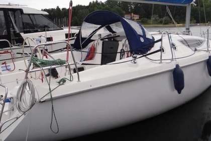 Charter Sailboat Maxus 33 Gizycko