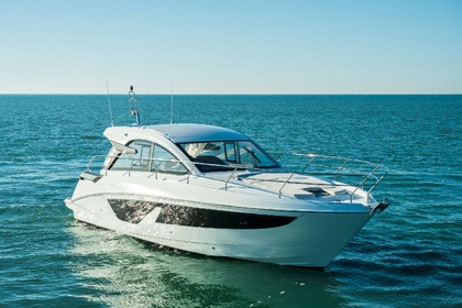 Charter Motorboat BENETEAU GRAN TURISMO 41 Cogolin