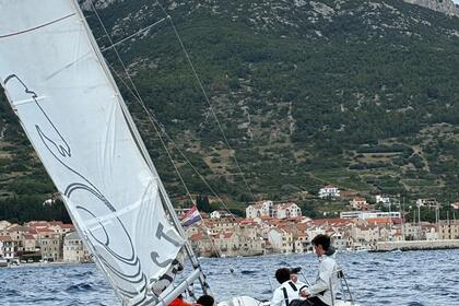 Hire Sailboat Beneteau First 7,5 Kaštel Stari