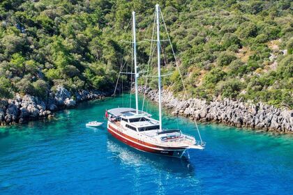 Hyra båt Guletbåt gulet gulet MY Göcek