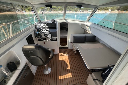 Location Bateau à moteur Bénéteau Antares Porto-Vecchio