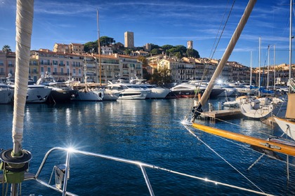 Charter Sailboat Jeanneau Sun Odyssey 49 Ds Cannes