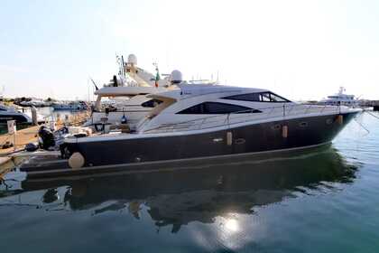 Charter Motorboat Uniesse Marine 75 HT Salerno