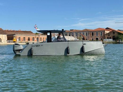 Motorboat Phantom yachts Phantom 9.0 T TOP Plano del barco