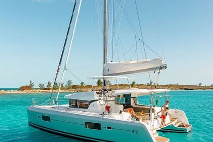 Charter Catamaran Lagoon Lagoon 42 Furnari