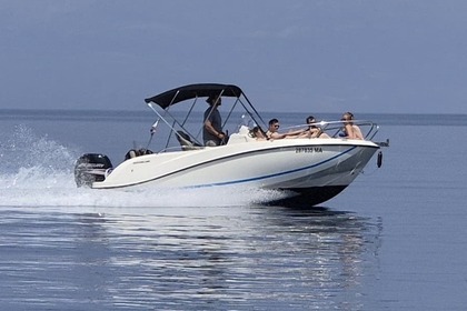 Alquiler Lancha Quicksilver 605 open activ Makarska
