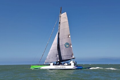 Hire Sailboat Joubert et Nivel Multi 50 Saint-Francois