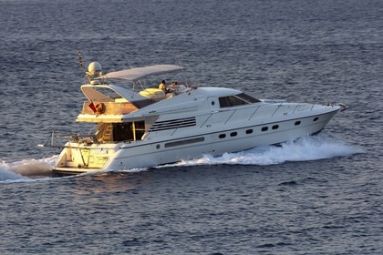 Charter Motor yacht Fairline 65 Squadron Bodrum