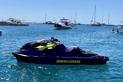 Noleggio Moto d'acqua Seadoo RXP-XRS 300 Cannigione