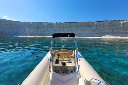 Hire RIB Capelli Capelli Tempest 570 Saint Julian's