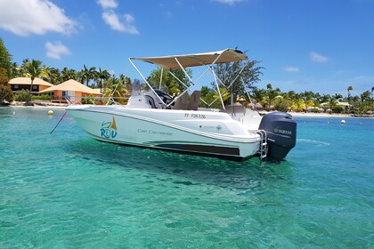 Charter Motorboat Jeanneau Cap Camarat 6.5 Cc Le Marin