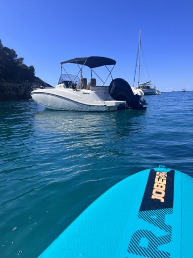 Mahón Motorboat Quicksilver 605 Open alt tag text