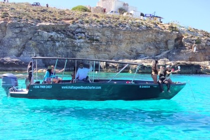 Noleggio Barca a motore Coronet Crown Malta