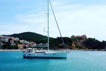 Charter Sailboat BENETEAU OCEANIS 45 Thasos Regional Unit