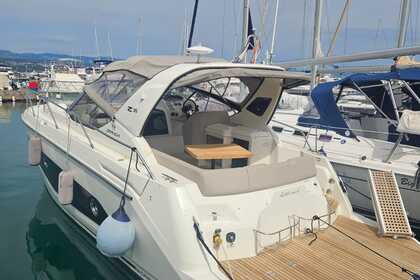 Hire Motorboat Cranchi Z35 Opatija