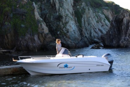 Rental Motorboat Pacific Craft 625 Juan les Pins
