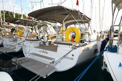 Charter Sailboat Beneteau Oceanis 46.1 Göcek