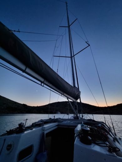 Jezera Sailboat BENETEAU FIRST 35 alt tag text