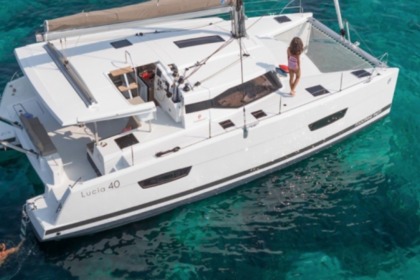 Verhuur Catamaran Fountaine Pajot Lucia 40 Roses