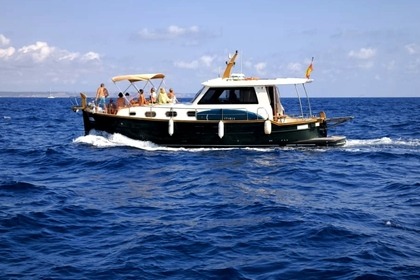 Hire Motorboat Menorquin 145 Palma de Mallorca