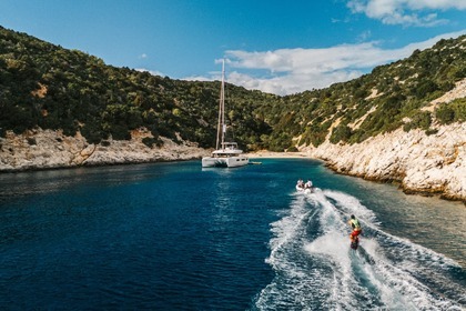 Hire Catamaran  Lagoon 51 Lefkada