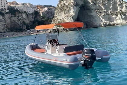 Charter Boat without licence  Nautica Diving Sp 90 Tropea