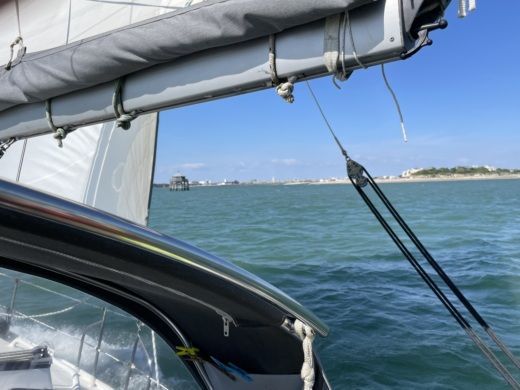 La Rochelle Sailboat Ovni 395 alt tag text