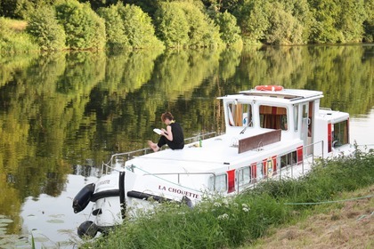 Charter Houseboat Custom 1107 W (Agde) 37cv Agde