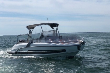 Noleggio Barca a motore Beneteau Flyer 7.7 La Rochelle